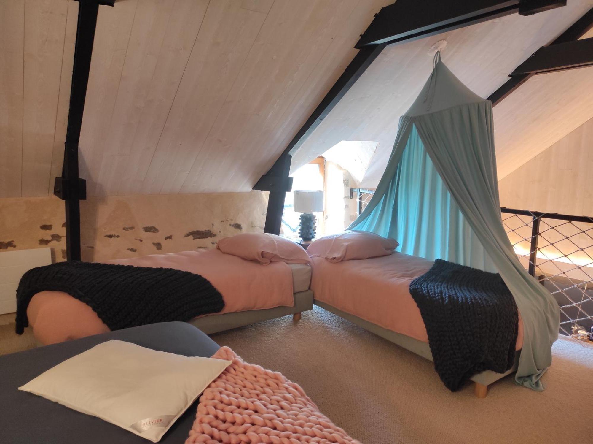 La Ville Es Riez Chambre D'Hotes Corseul Екстериор снимка